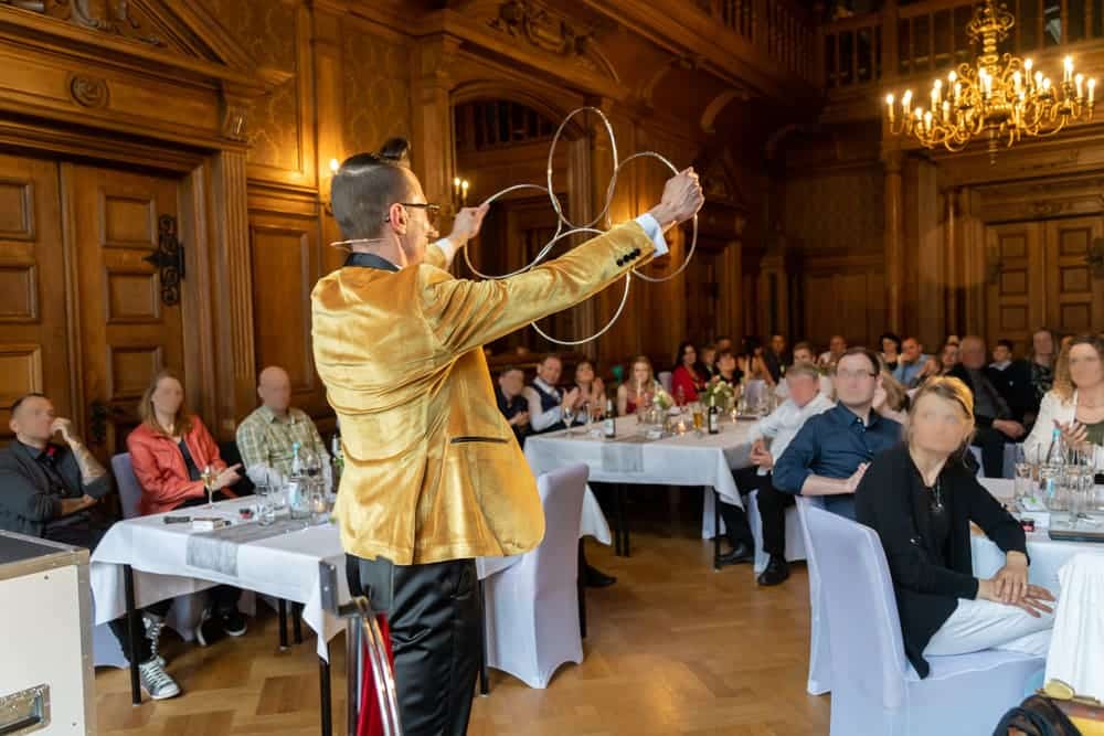 Zauberer als Highlight bei der Hochzeit in Frankfurt